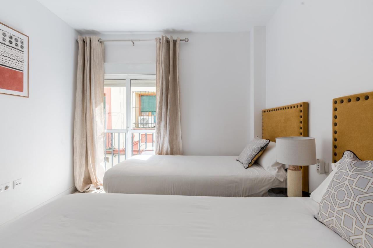 Apartments Olé - Santa Rufina Séville Extérieur photo