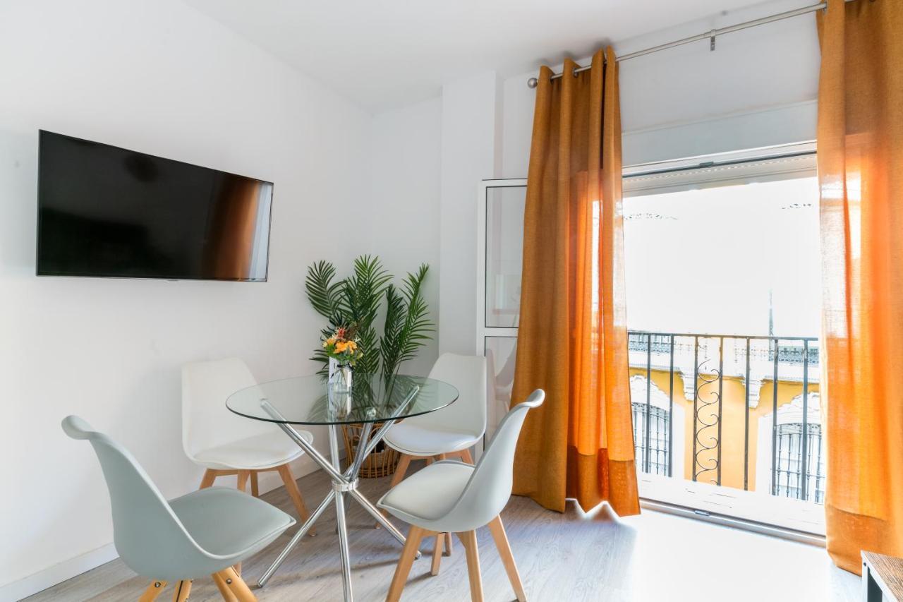Apartments Olé - Santa Rufina Séville Extérieur photo