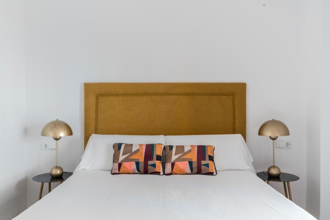 Apartments Olé - Santa Rufina Séville Extérieur photo